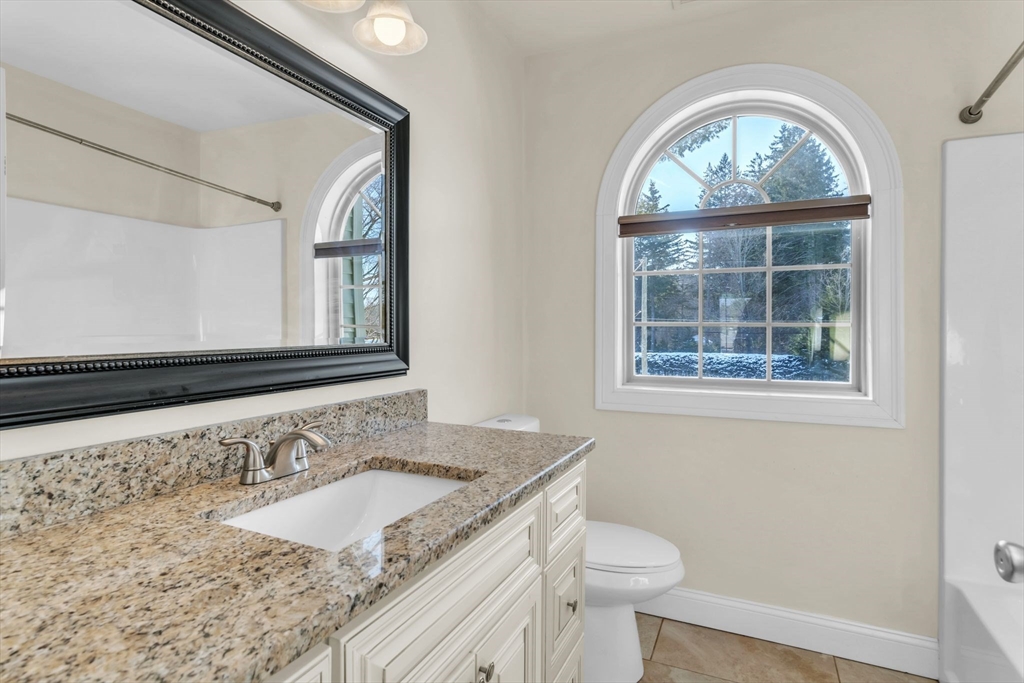 2222 Wilbraham Rd Property Photo 30