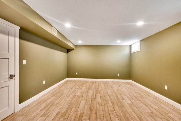 32 Maple Avenue # 2 Property Photo 24