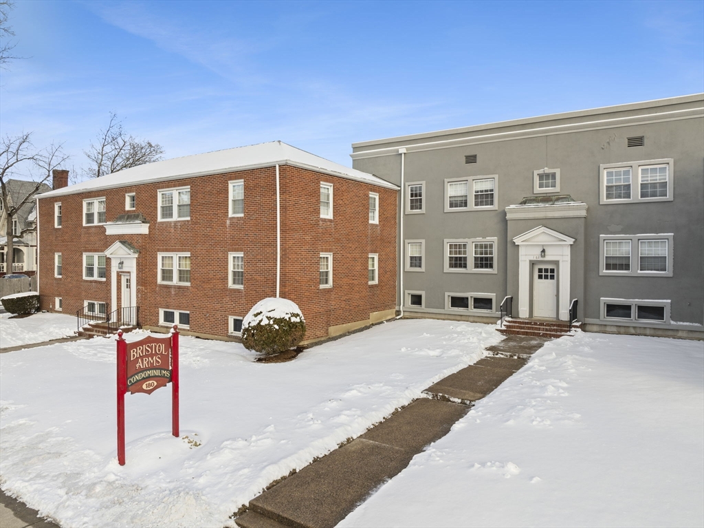 180 S Main St # 5 Property Photo