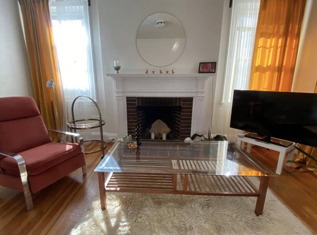 8 Chauncy Property Photo 2