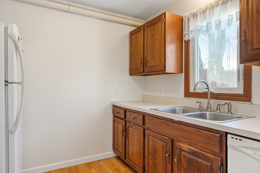 103 Main Street # 3 Property Photo 6