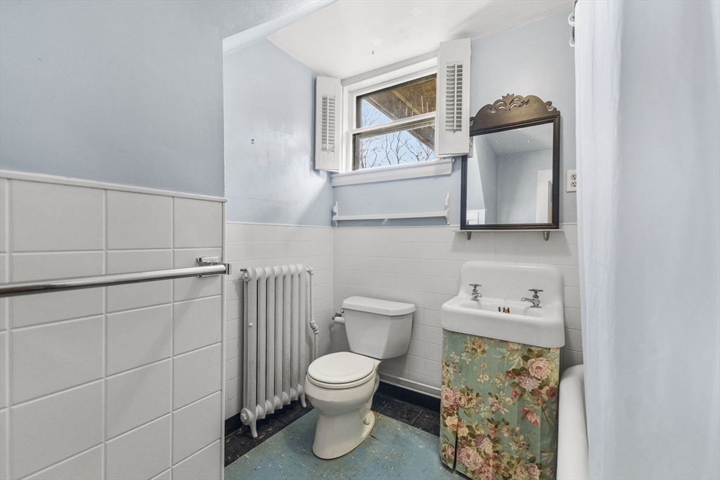10 G St Property Photo 22