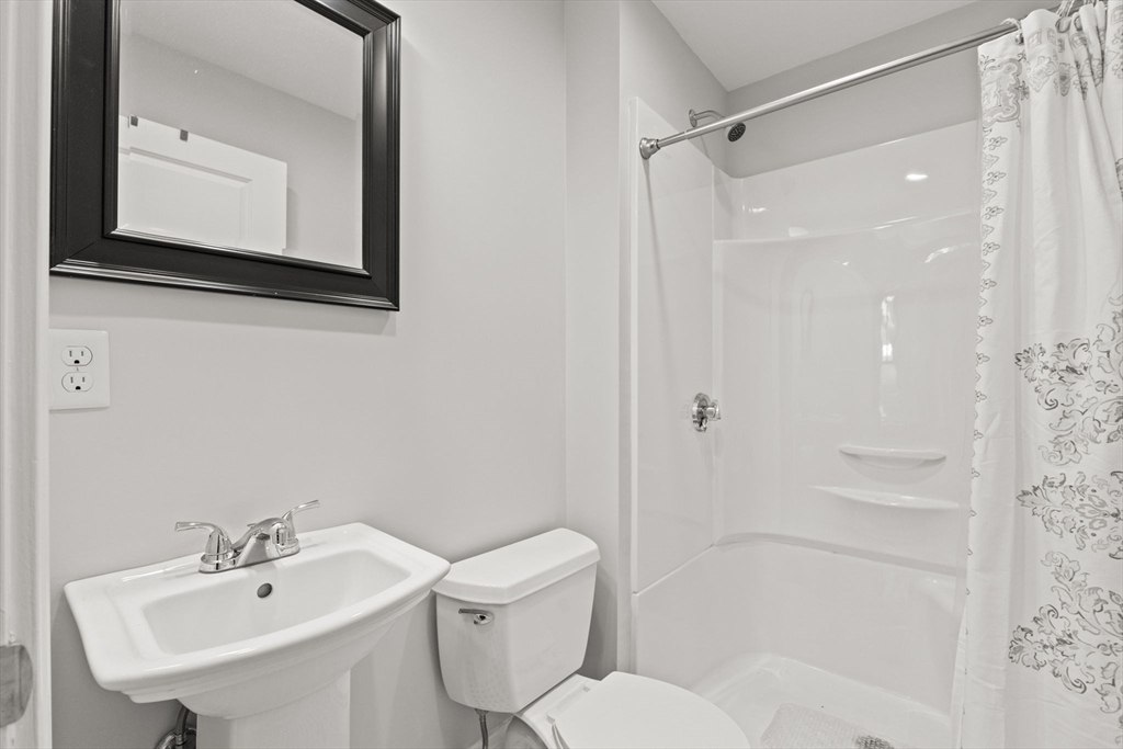 8 G St Property Photo 24