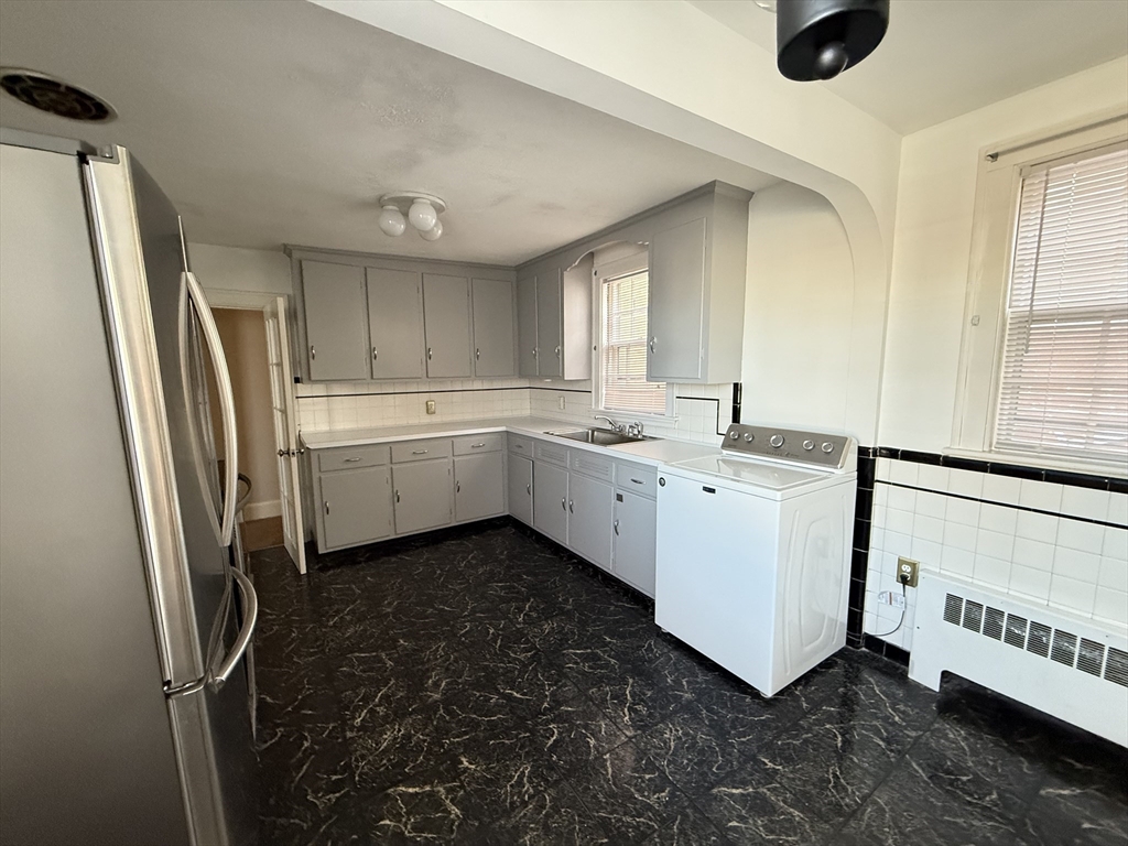 123 Washington # 2 Property Photo 2