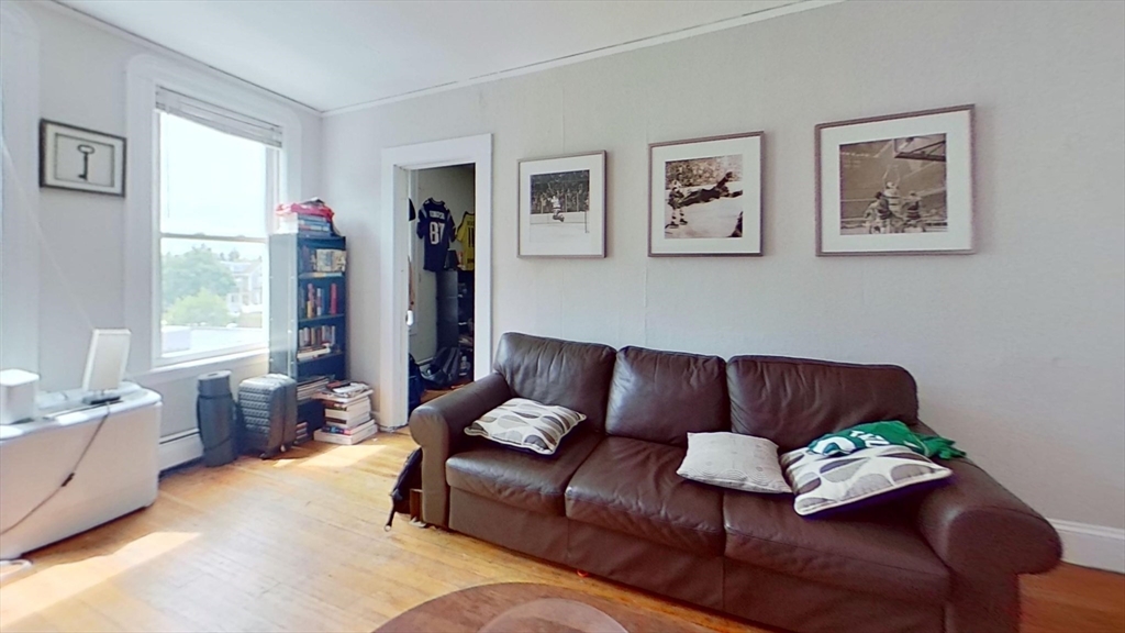 32 Gordon St. # 3 Property Photo 3