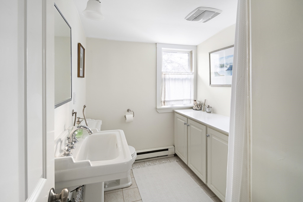 472 Old Bedford Road # 472 Property Photo 25