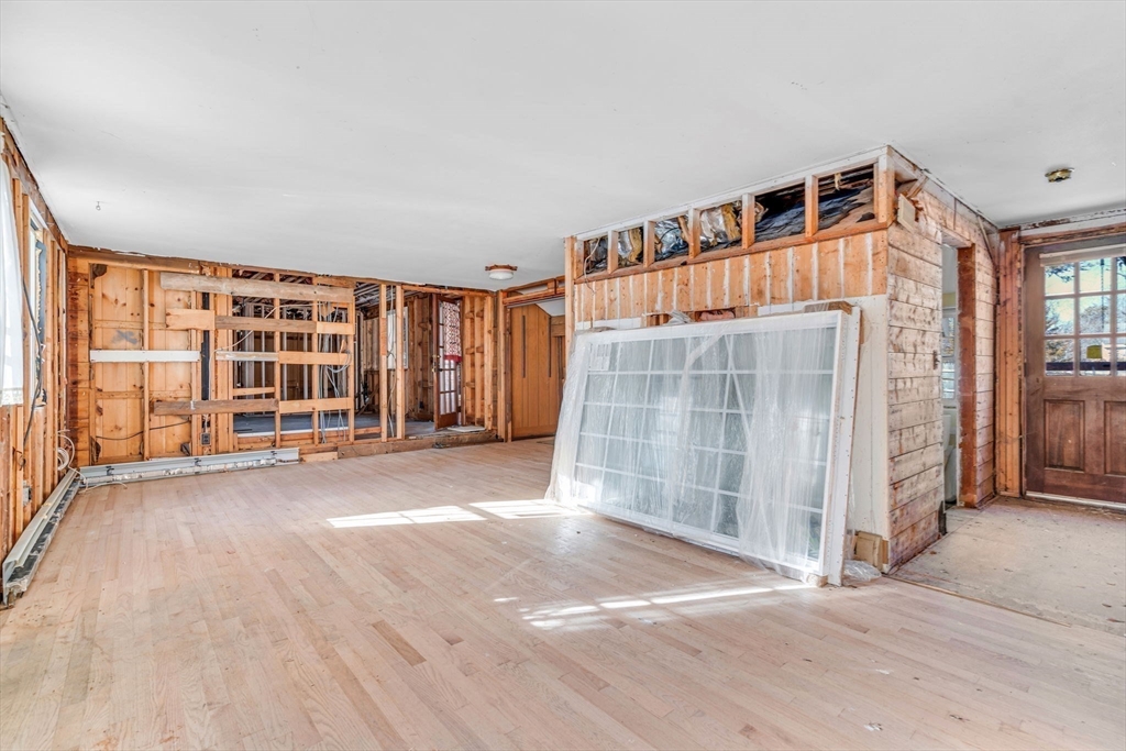 14 Heintz Rd Property Photo 14
