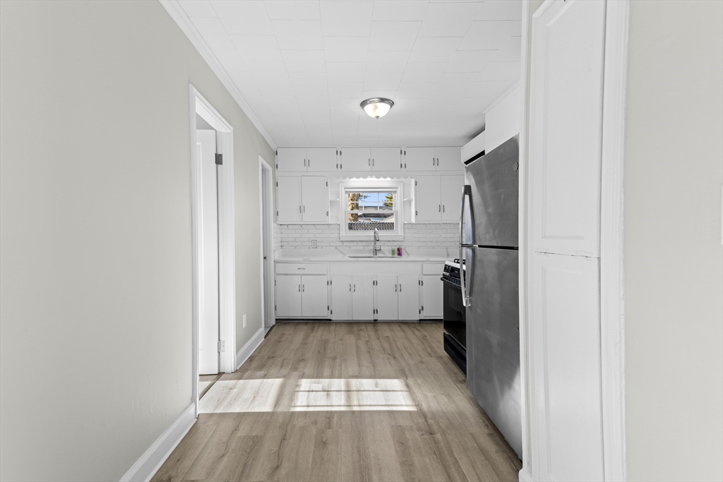 1043 Read St Property Photo 17