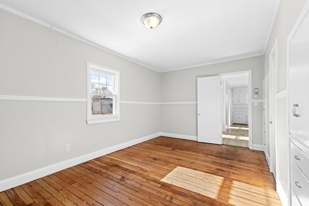1043 Read St Property Photo 20