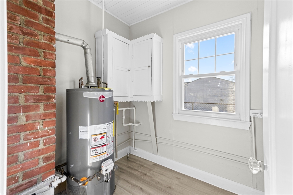1043 Read St Property Photo 21