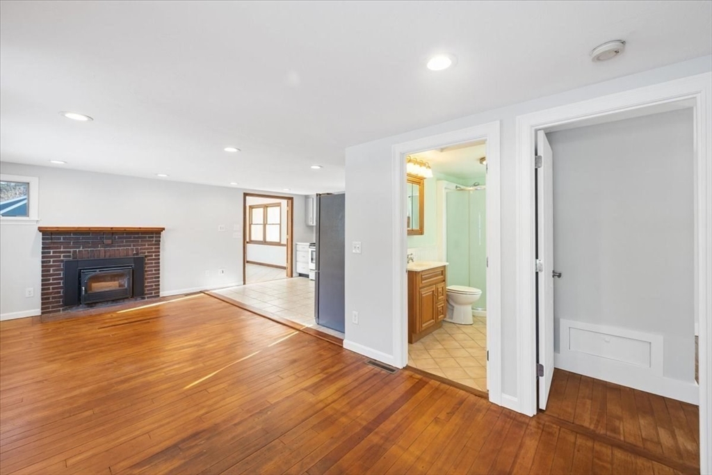 9 Cynthia Ave Property Photo 14