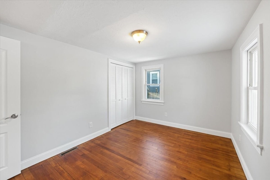9 Cynthia Ave Property Photo 17