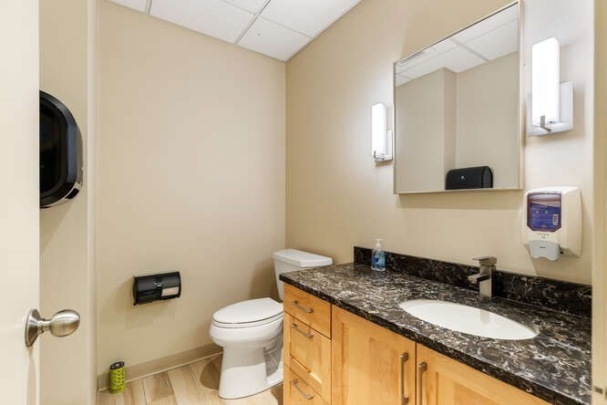 2 Hawthorne # 112n Property Photo 6
