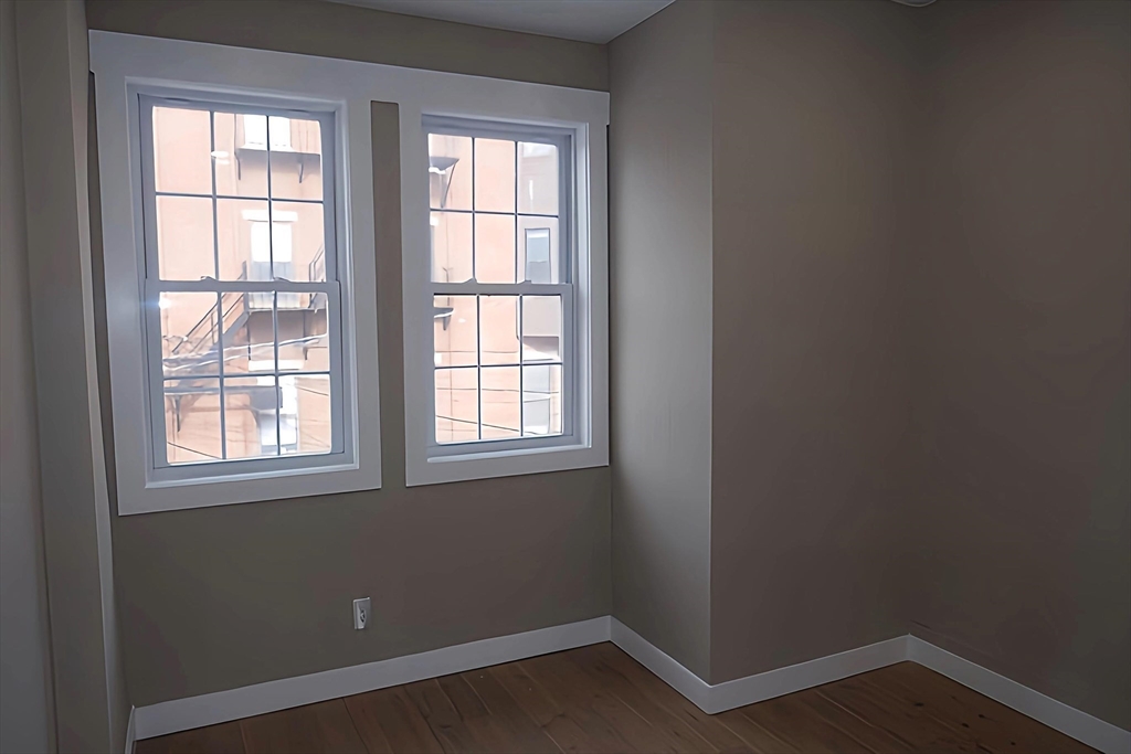 5 Monmouth St # 2 Property Photo 13