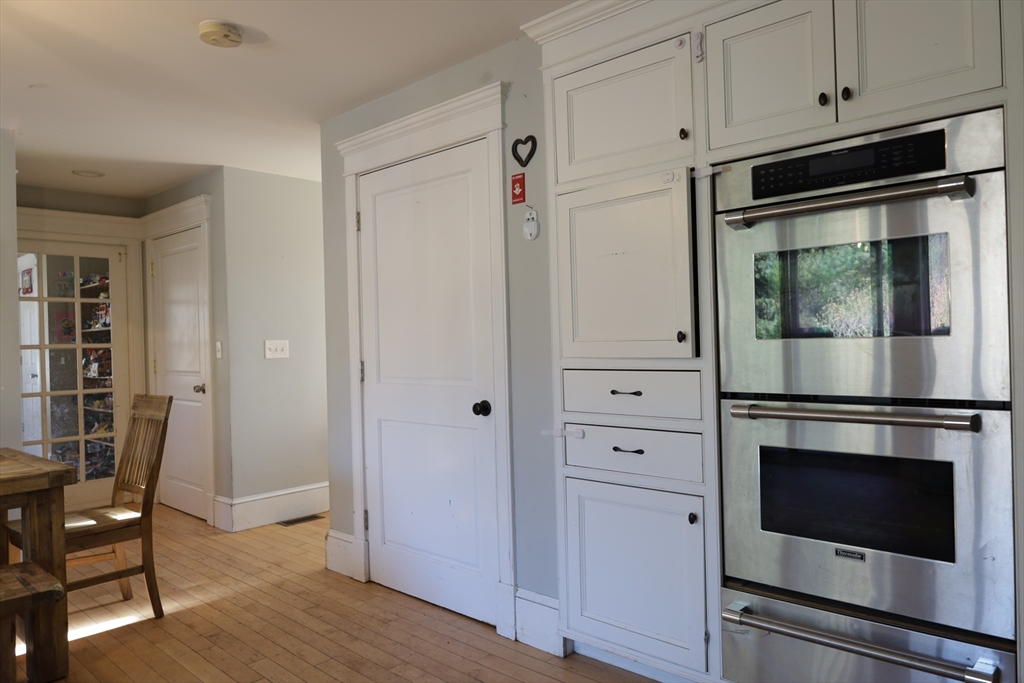 22 Hillside Ave. Property Photo 10