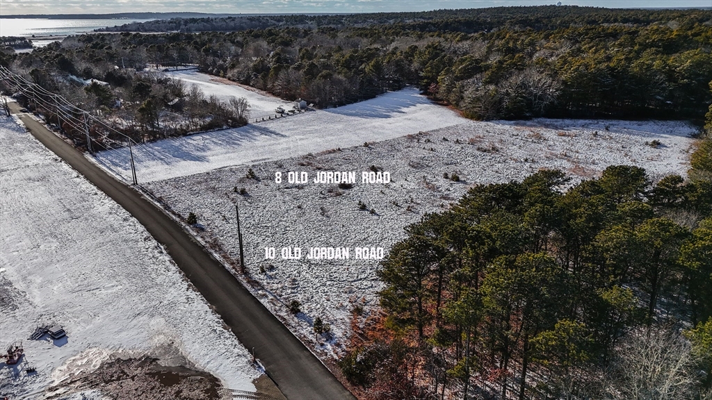 8 Over Jordan Rd Property Photo 7