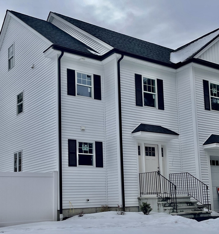 36 Montbatten Rd # A Property Photo 1