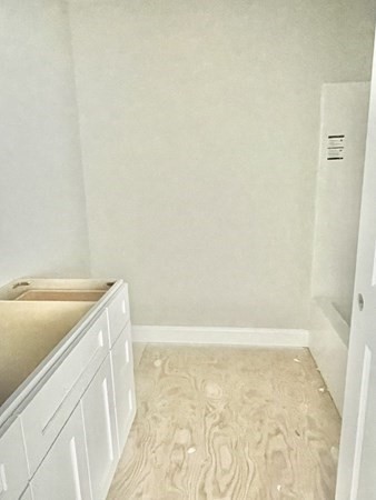 36 Montbatten Rd # A Property Photo 8