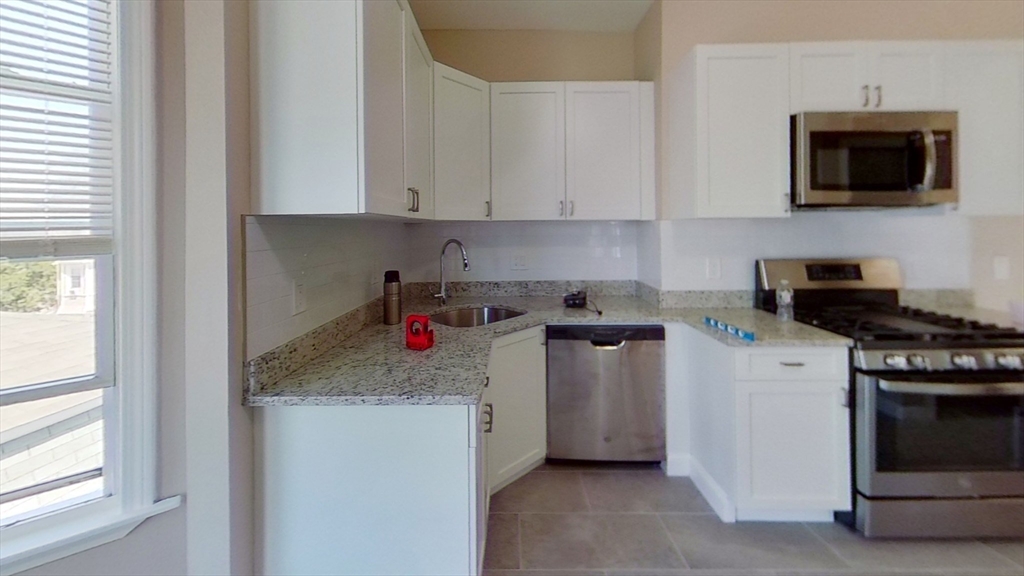 119 George St. # 3 Property Photo 1