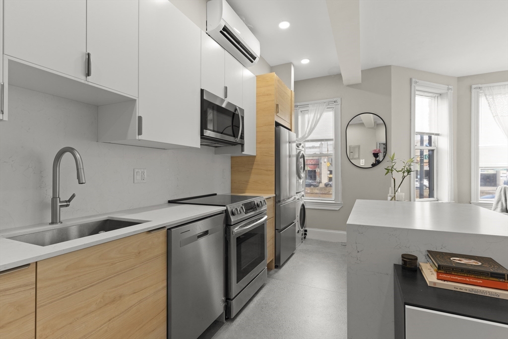 1082 Commonwealth Ave # 100 Property Photo 3