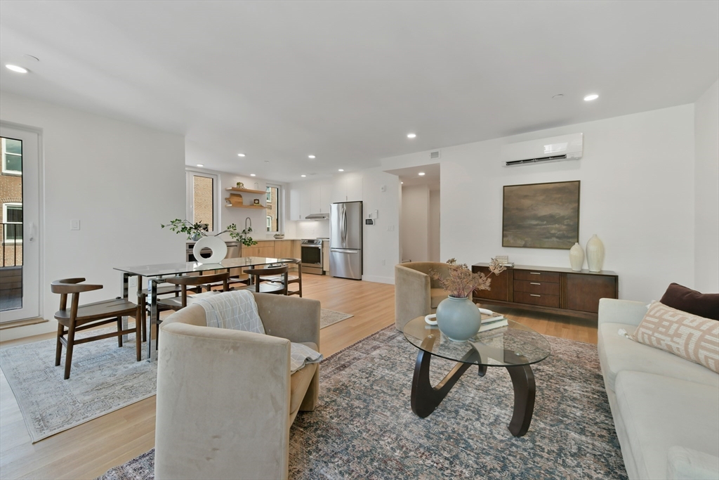 213 Harvard # 7 Property Photo 10