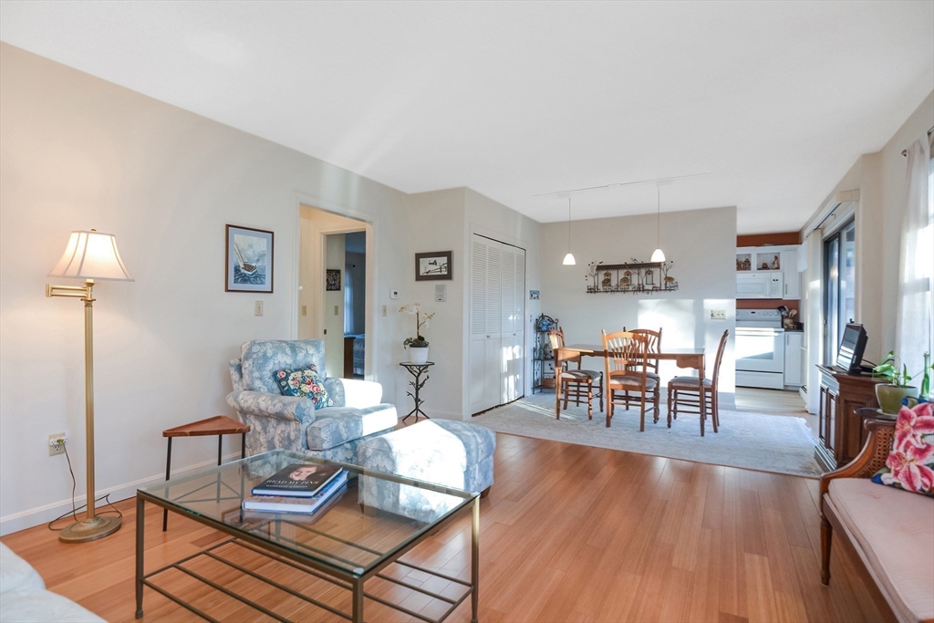 14 Harold St # 6d Property Photo