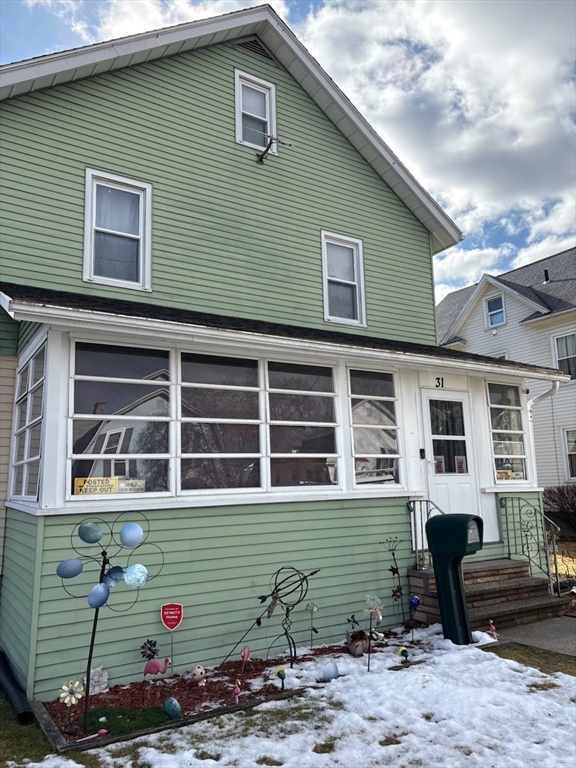 31 Field St Property Photo