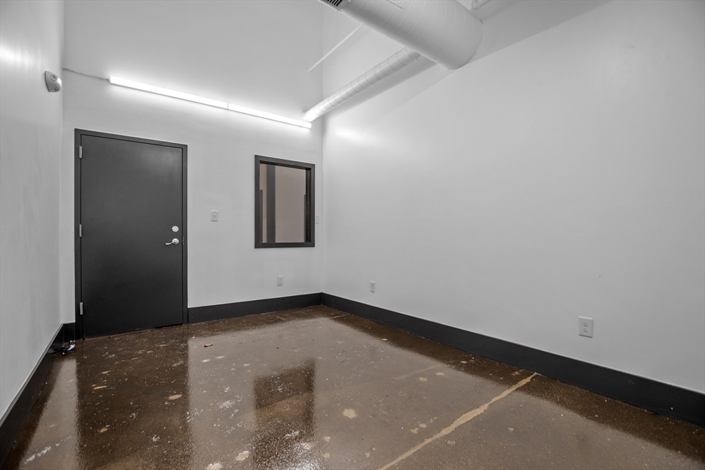 67 Maplwood Street # 127 Property Photo 5