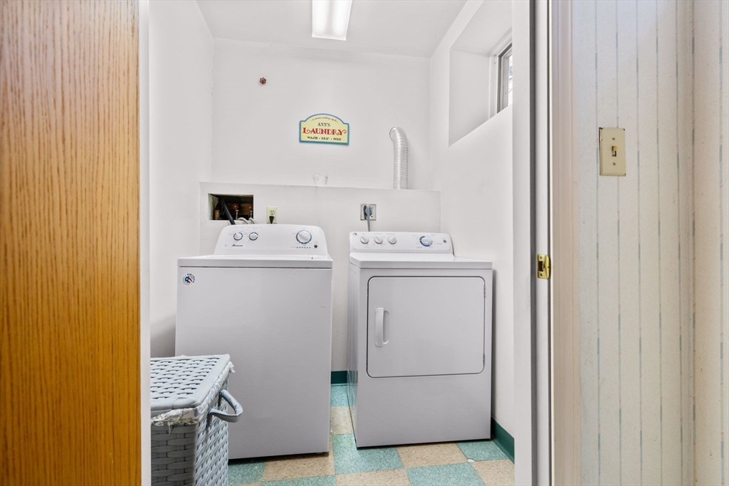 9 Chestnut Street Property Photo 34