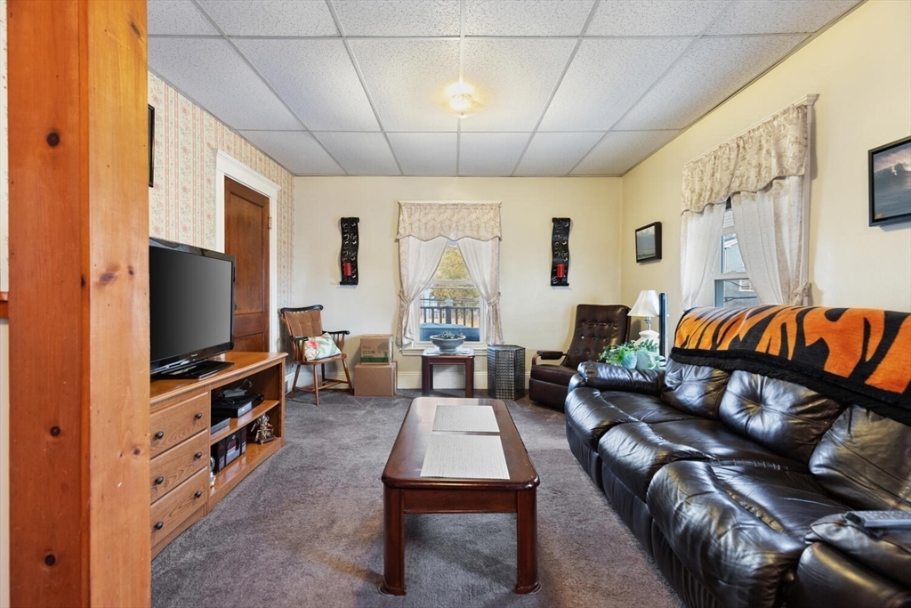 6 Perkins Street Property Photo 7