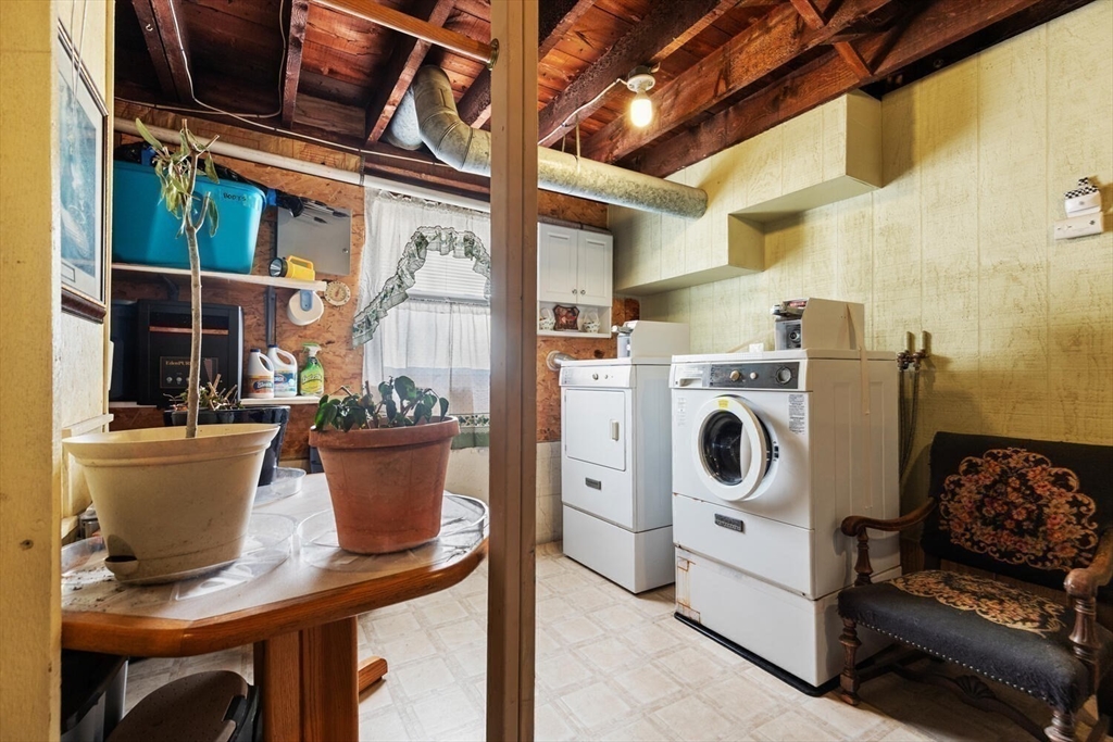 6 Perkins Street Property Photo 24