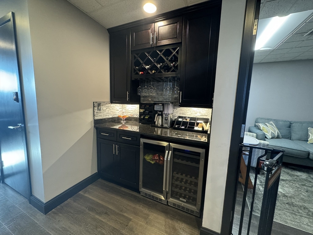 190 Russell Street Property Photo 17