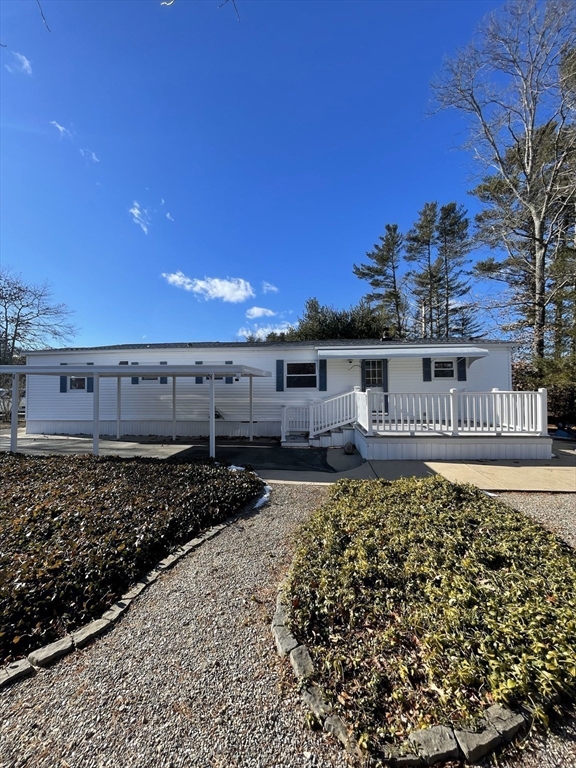 37 Pipers Way Property Photo