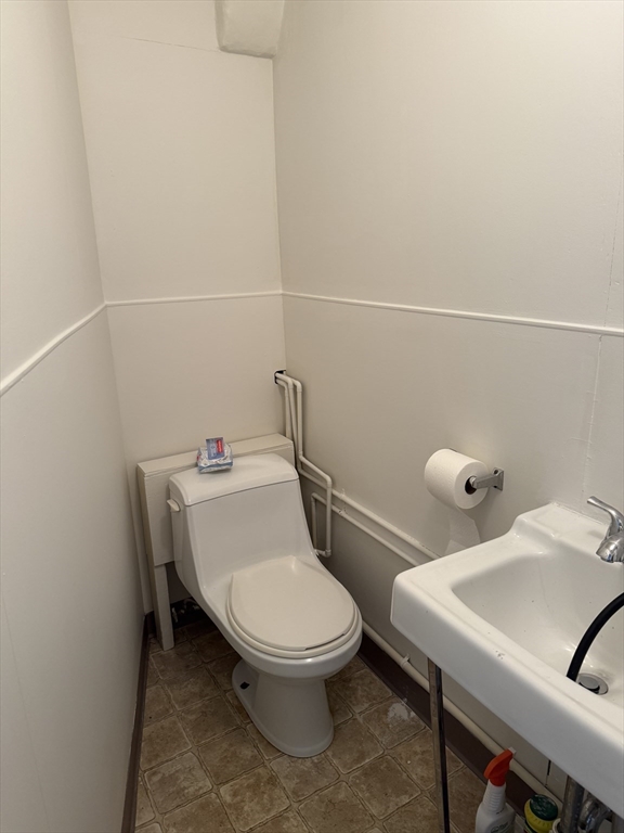53 Main St Property Photo 10