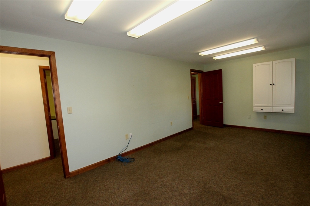 9 Old Westminster Road Property Photo 33