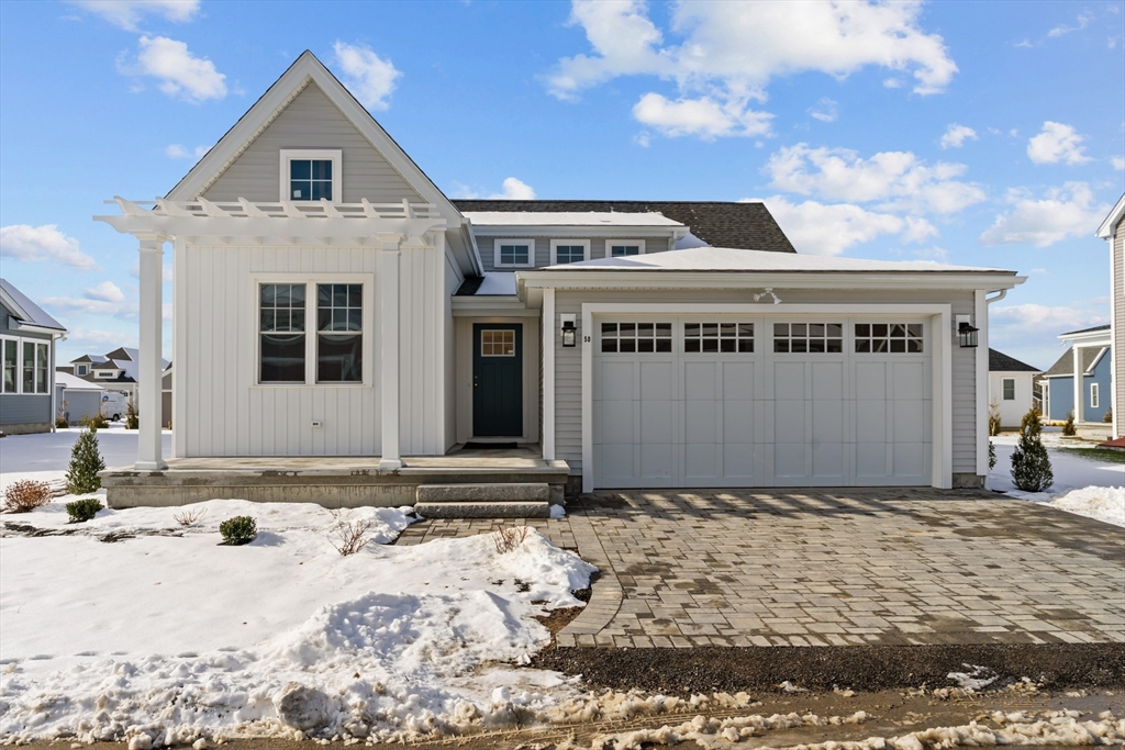 50 Yvonne Lane Property Photo