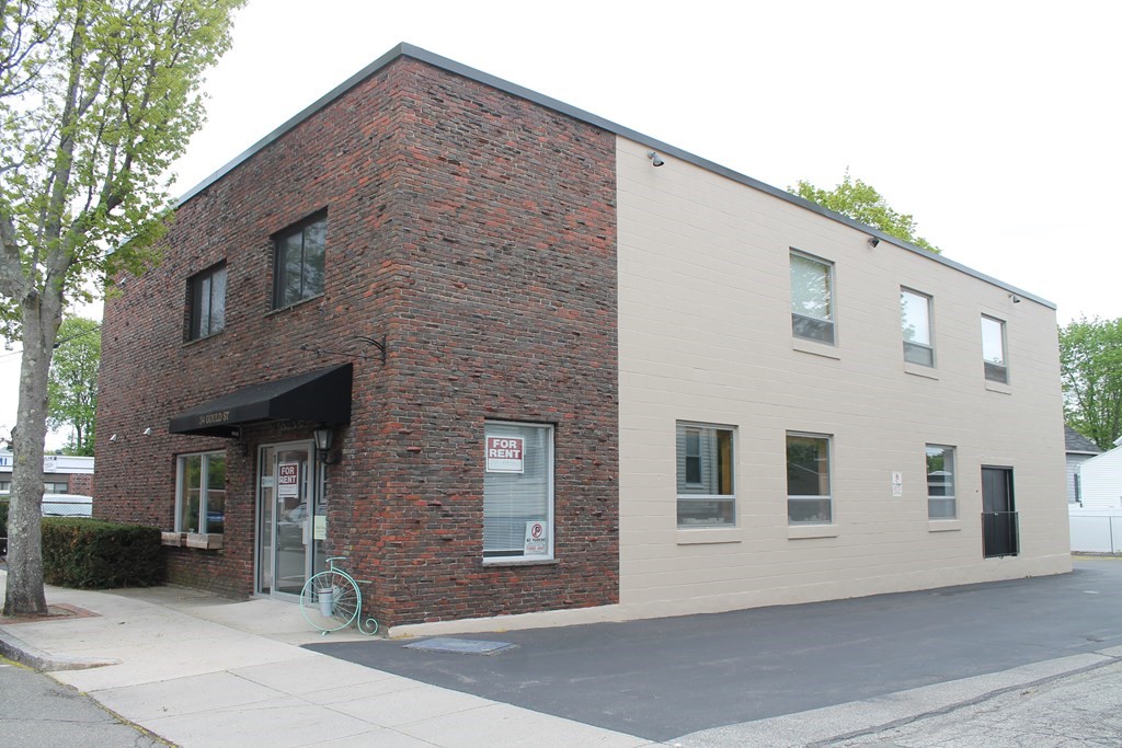 34 Gould Street # 207 Property Photo 1