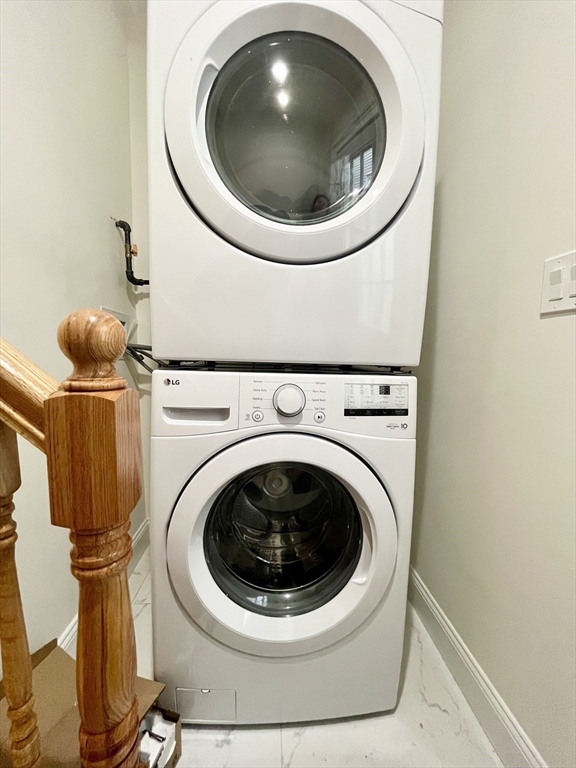 11 Burrell St Property Photo 10