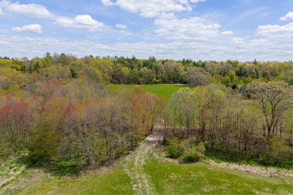 112 Sunnyside Road Property Photo 4