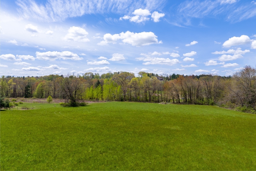 112 Sunnyside Road Property Photo 9