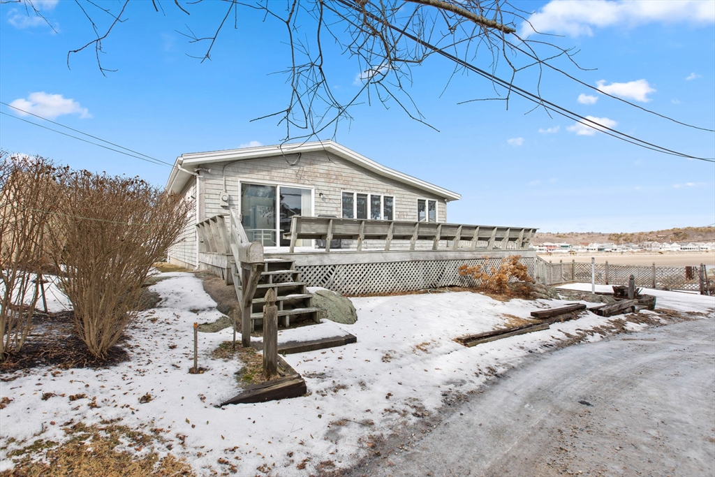 13 High Rock Terrace Property Photo 11