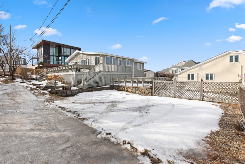13 High Rock Terrace Property Photo 15