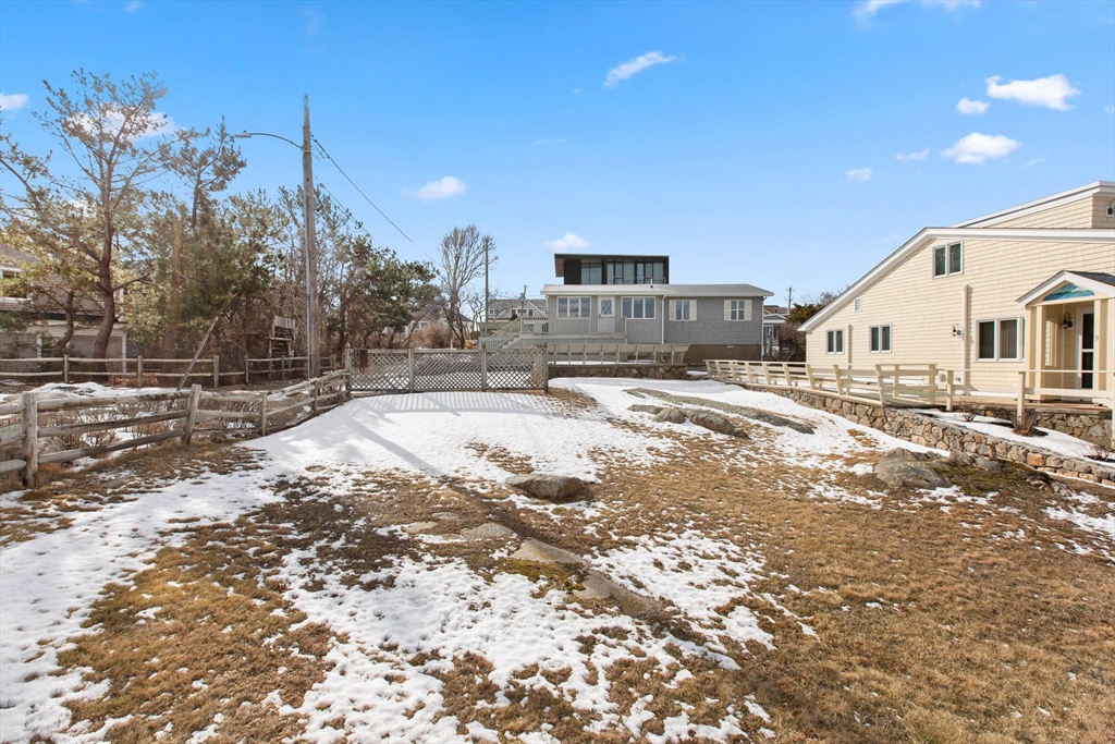 13 High Rock Terrace Property Photo 16