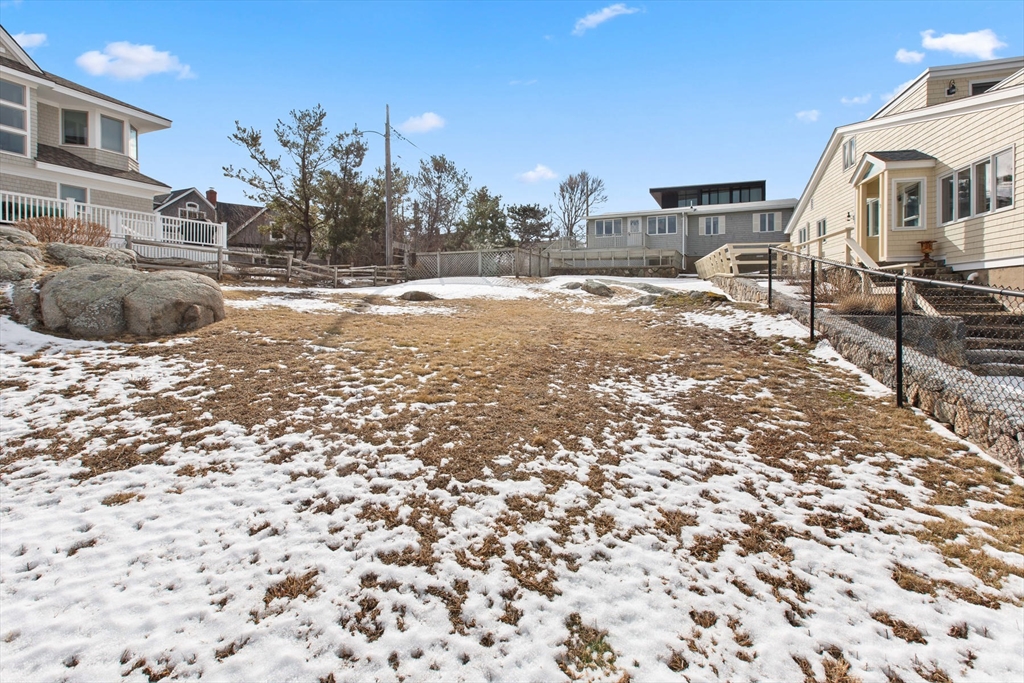 13 High Rock Terrace Property Photo 17