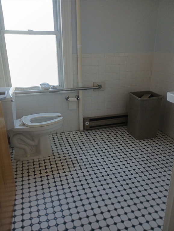 100 Bellevue Ave Property Photo 4