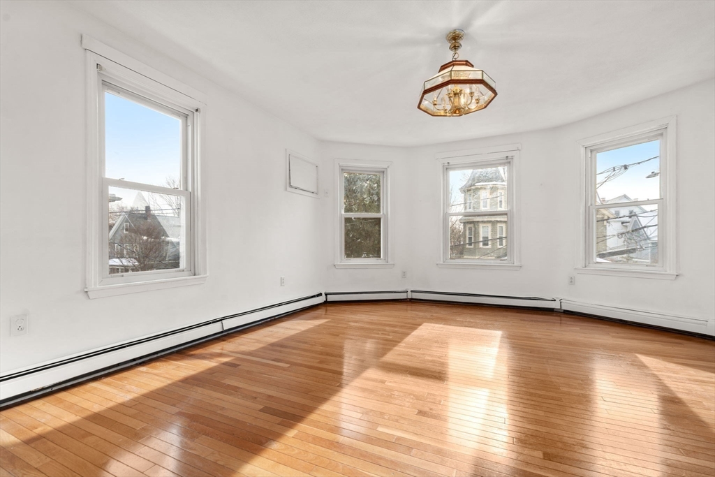 71 Berkeley St Property Photo 15