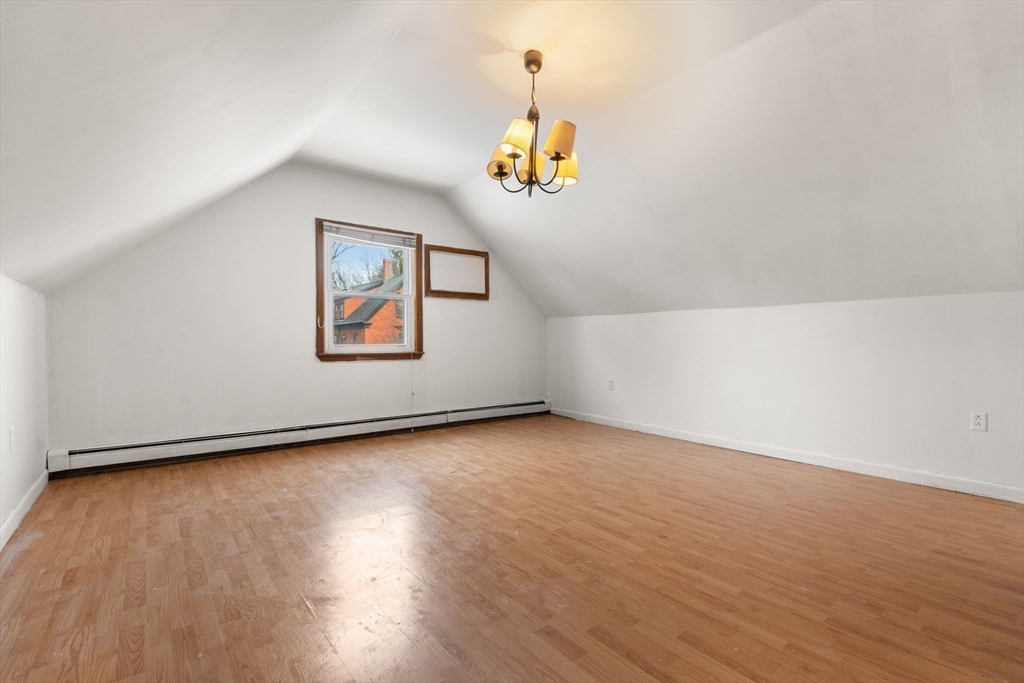 71 Berkeley St Property Photo 22