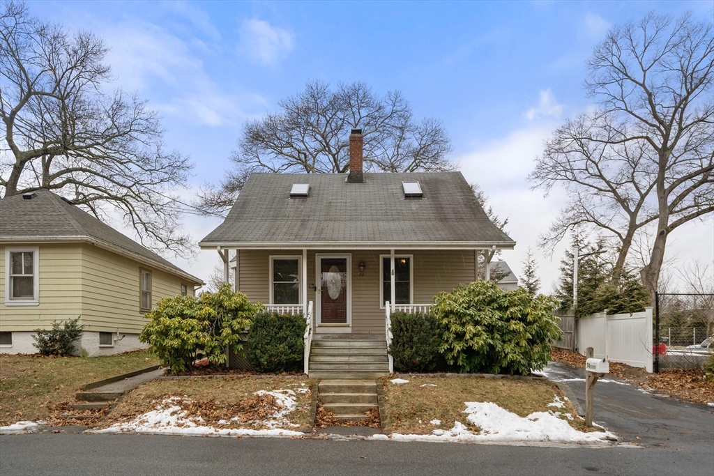 74 Perrin Ave Property Photo