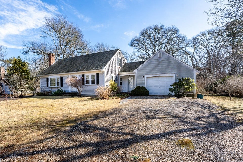37 Noreast Dr Property Photo