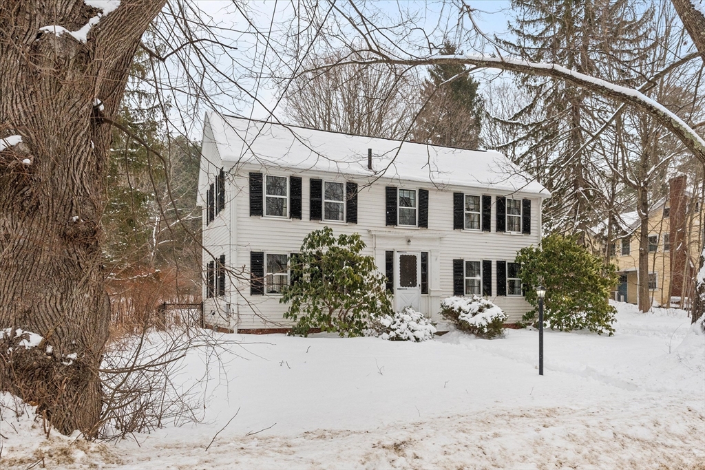146 Elm St Property Photo